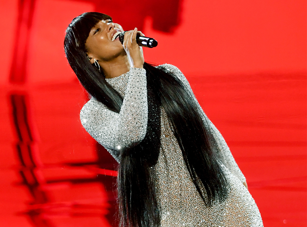 Alicia Keys Debuts "New Side" at 2020 Billboard Music Awards Show - E! Online